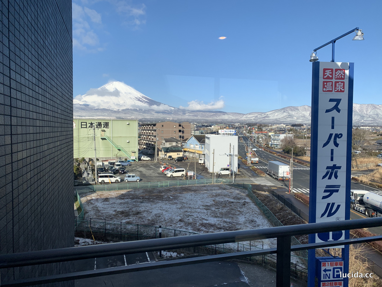 靜岡 Super Hotel御殿場1號店富士山景房宵夜丸源拉麵 路西達走透透旅行手札